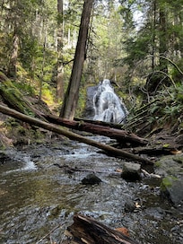 Cascade Waterfall hike - very close by.