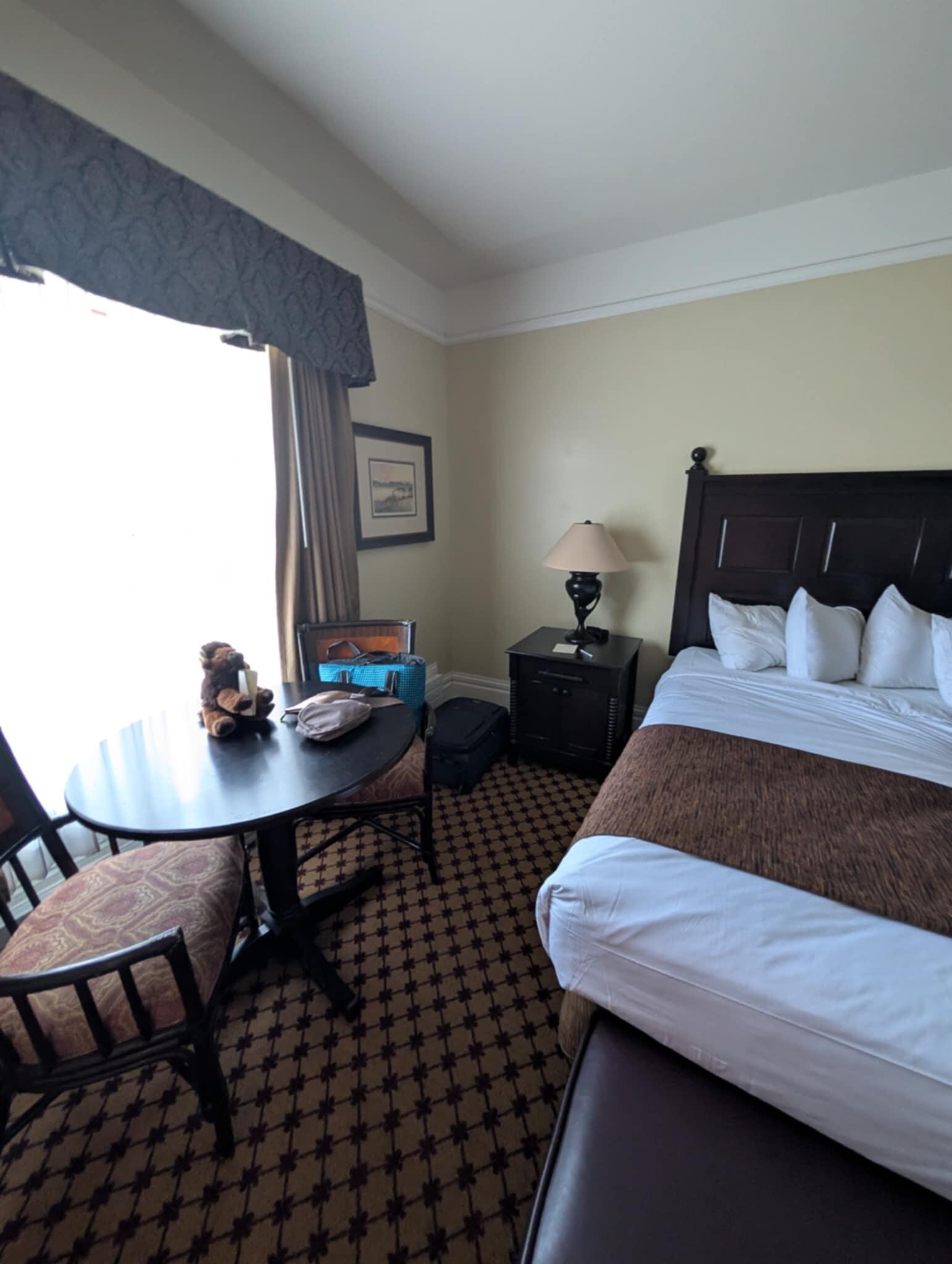 Lovely room with a view of the lake.