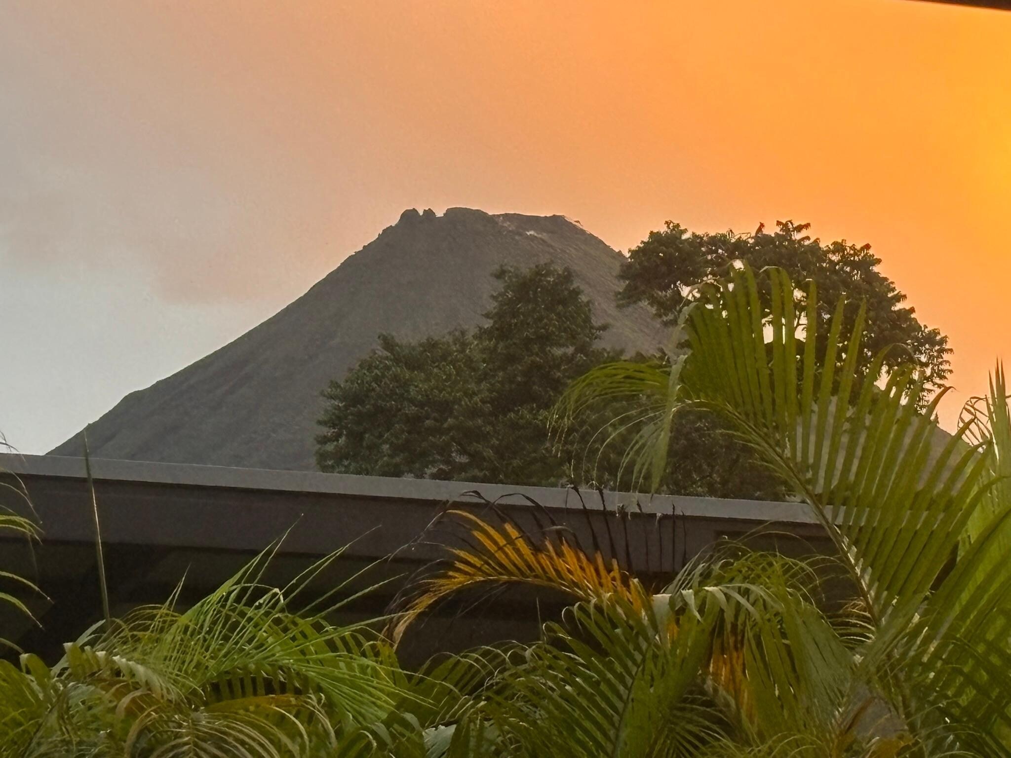 This photo is from the living room of the villa at Bauma. It was s sunset next to the volcano