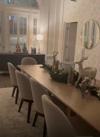 Common area, very charming.