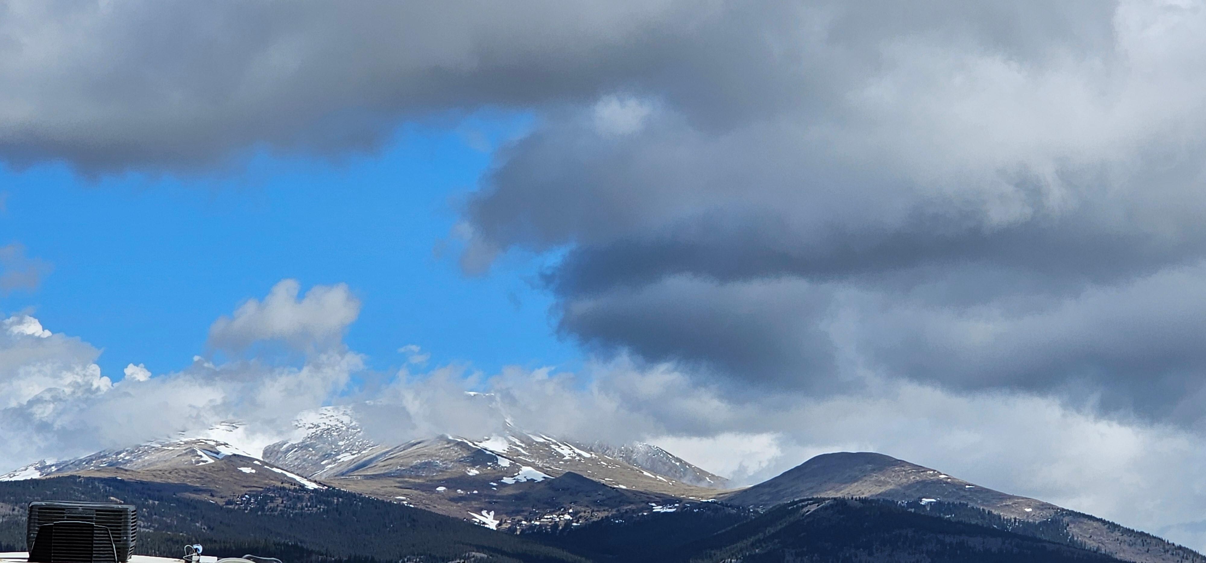 Moubtains