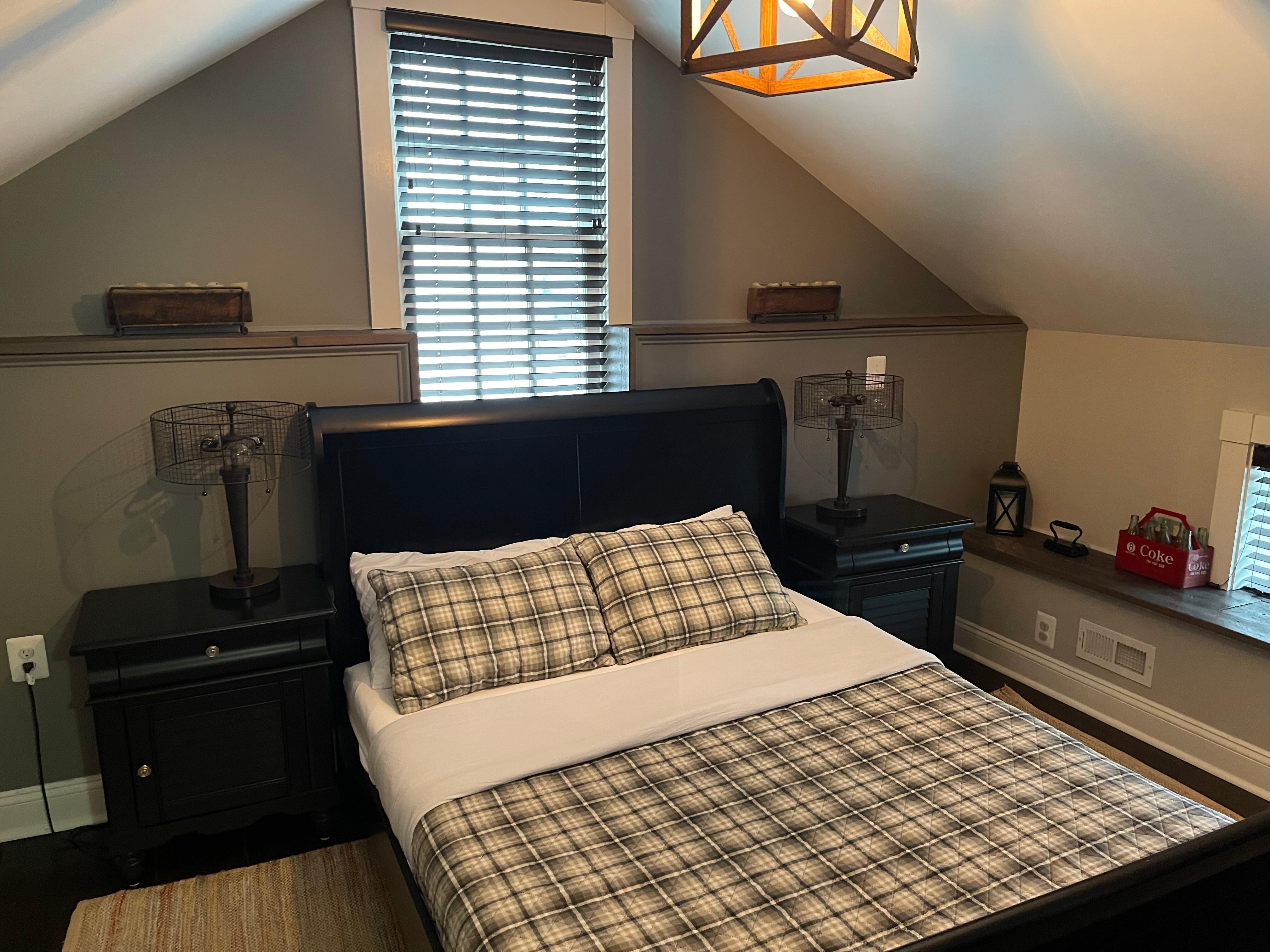 2nd bedroom upstairs (not used)