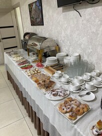 朝食会場