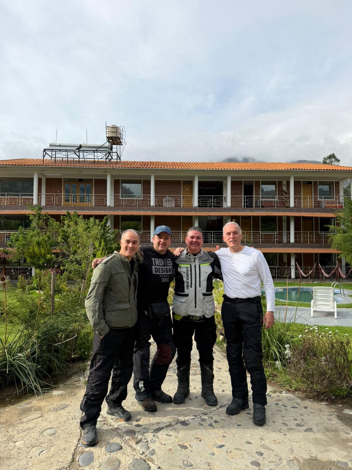 Nos hospedamos 2 noches durante un paseo en moto por Perú 