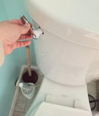 Loose handle on toilet