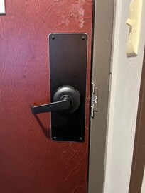 Door lock