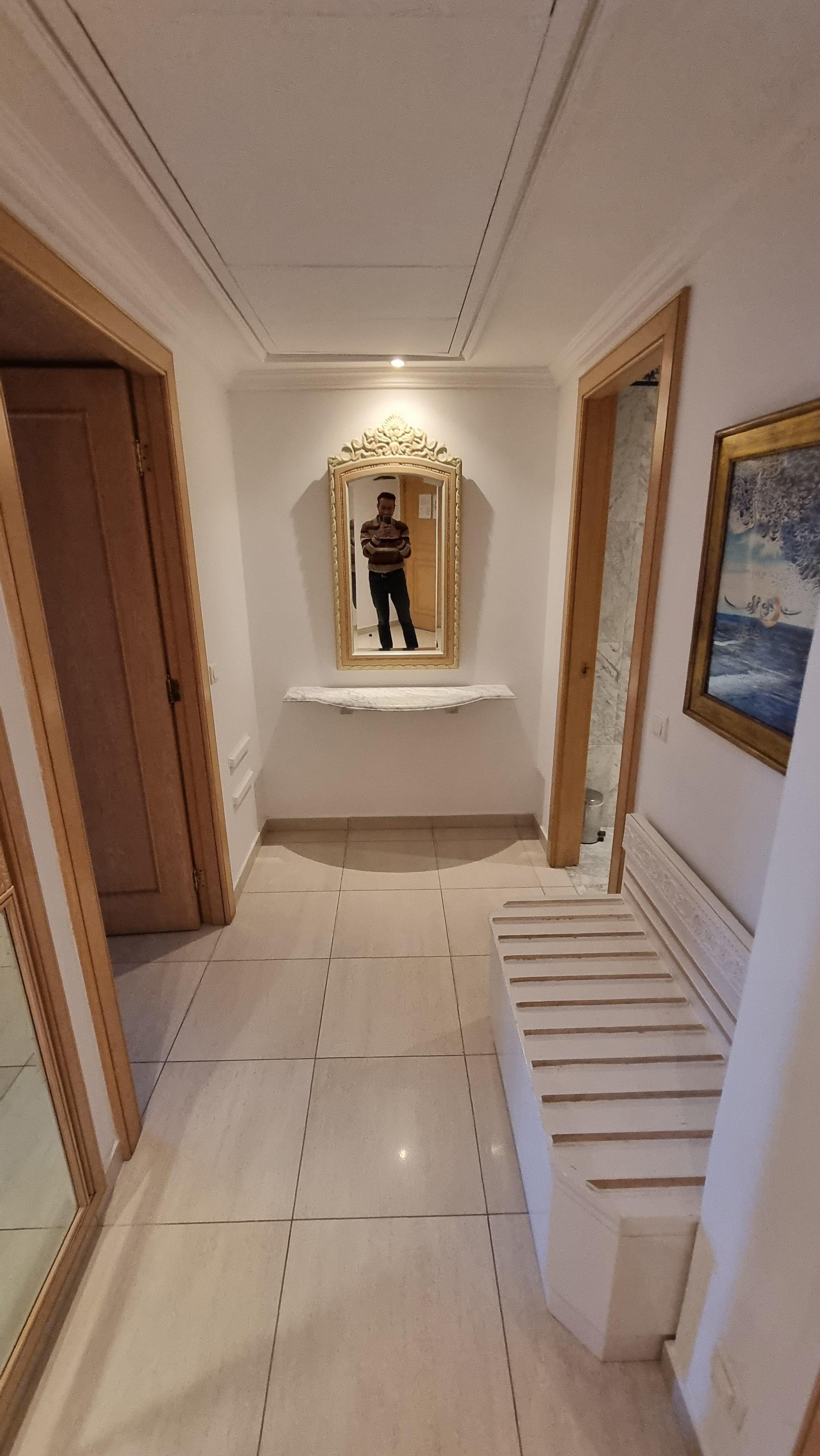 Room suite reception 