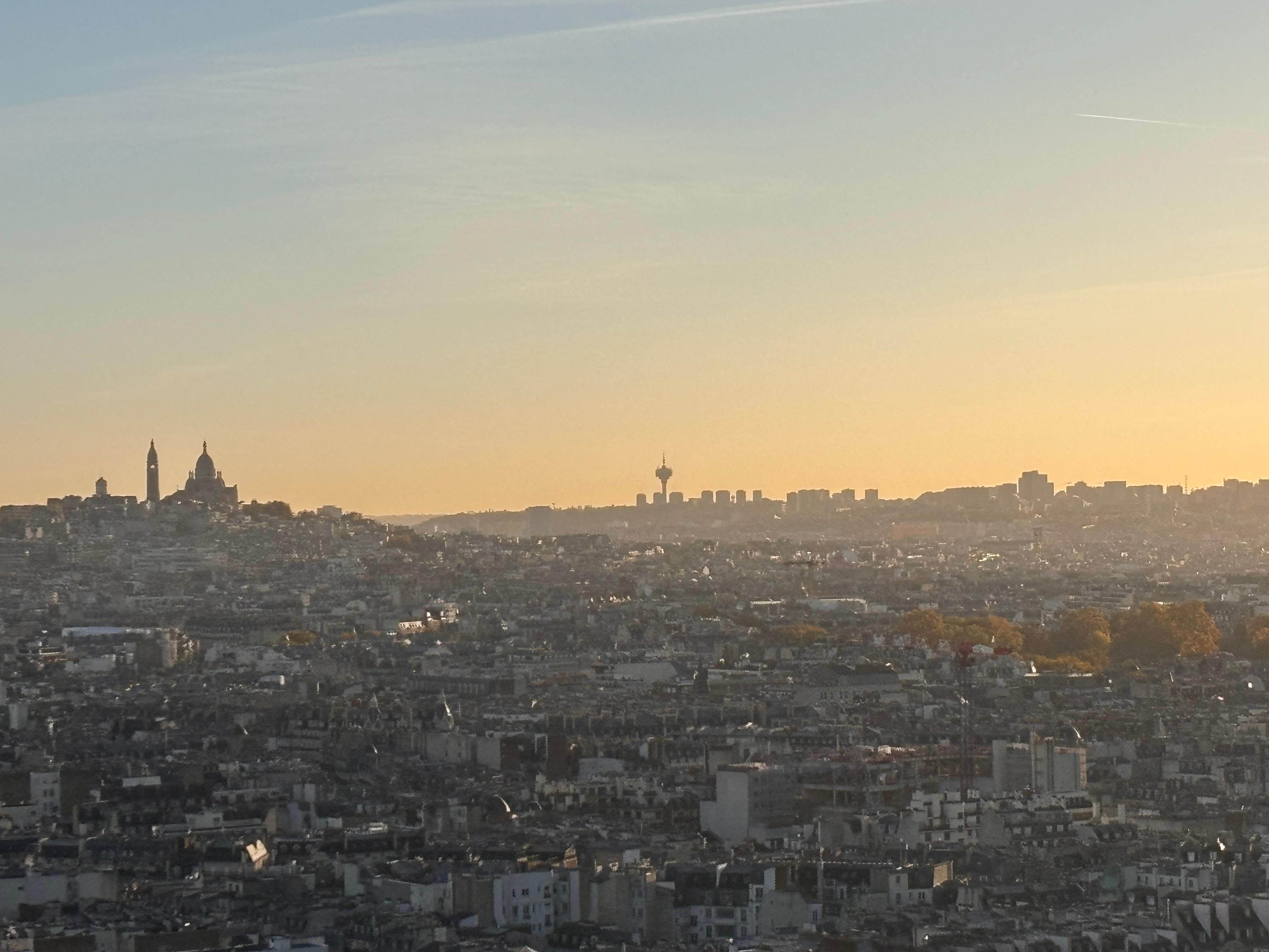 Utsikt från 24:e våningen.