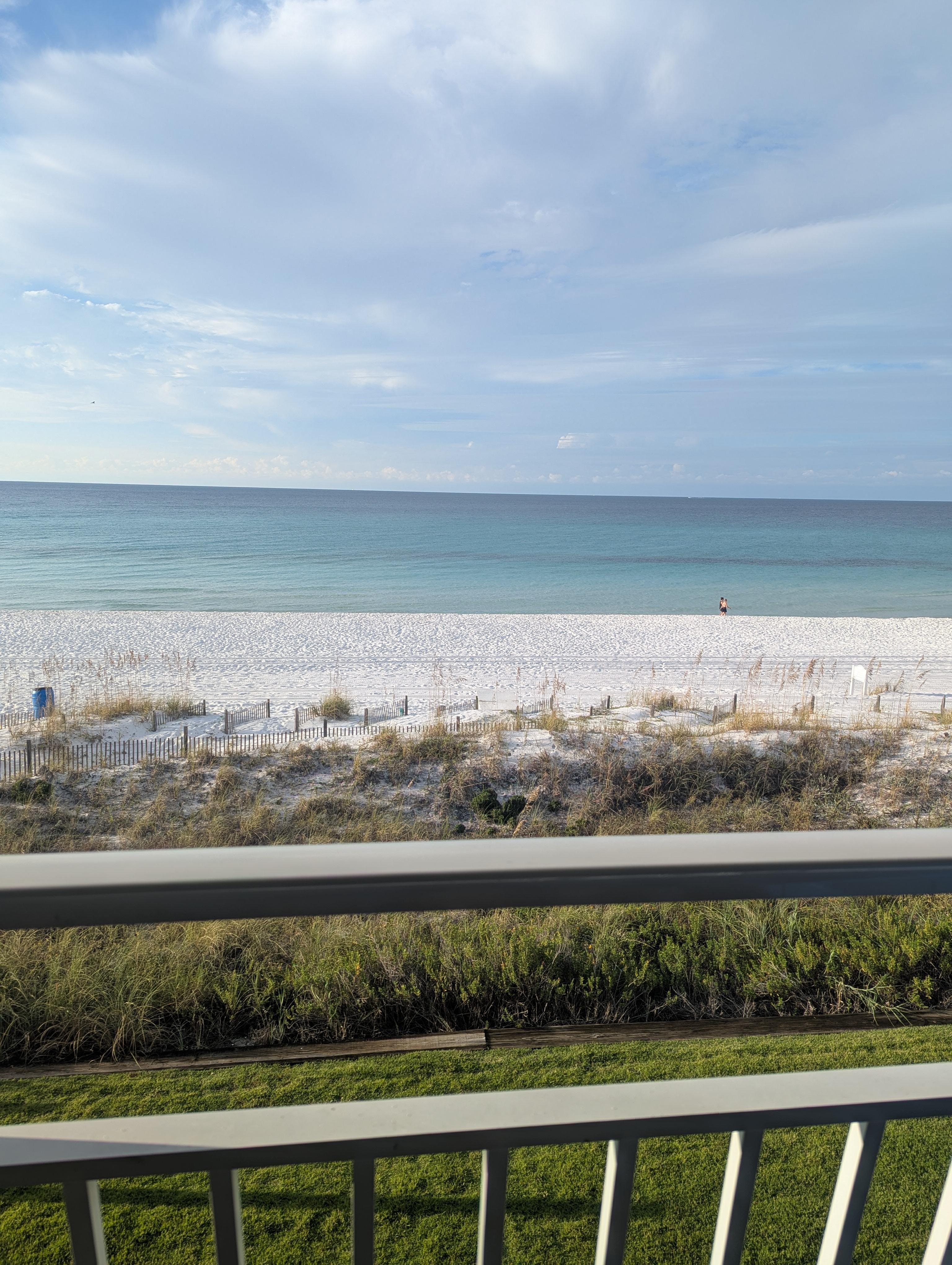 The view from the balcony was perfect.