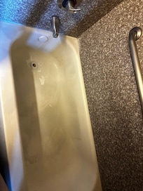 It doesn’t look clean at all.