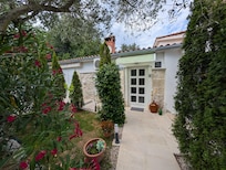 Villa von Vorne