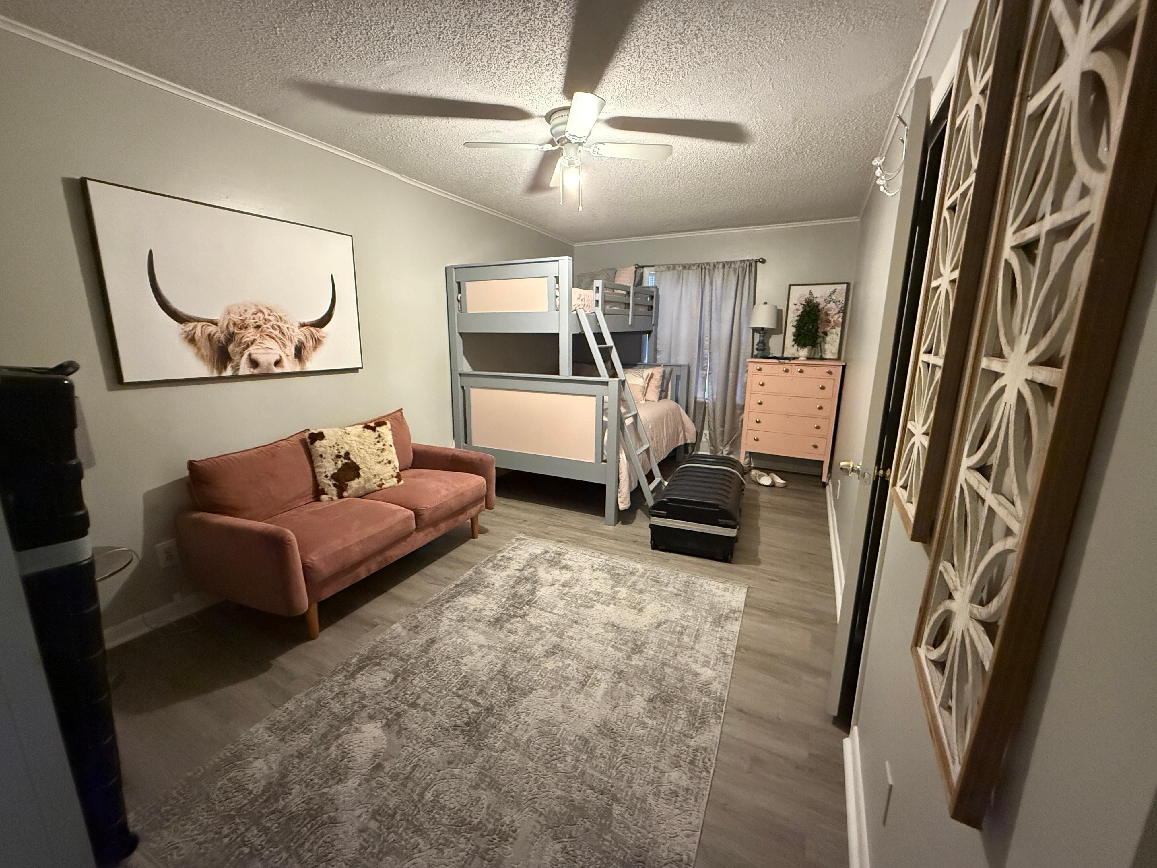 The rooms are all a great size and exactly like the photos.