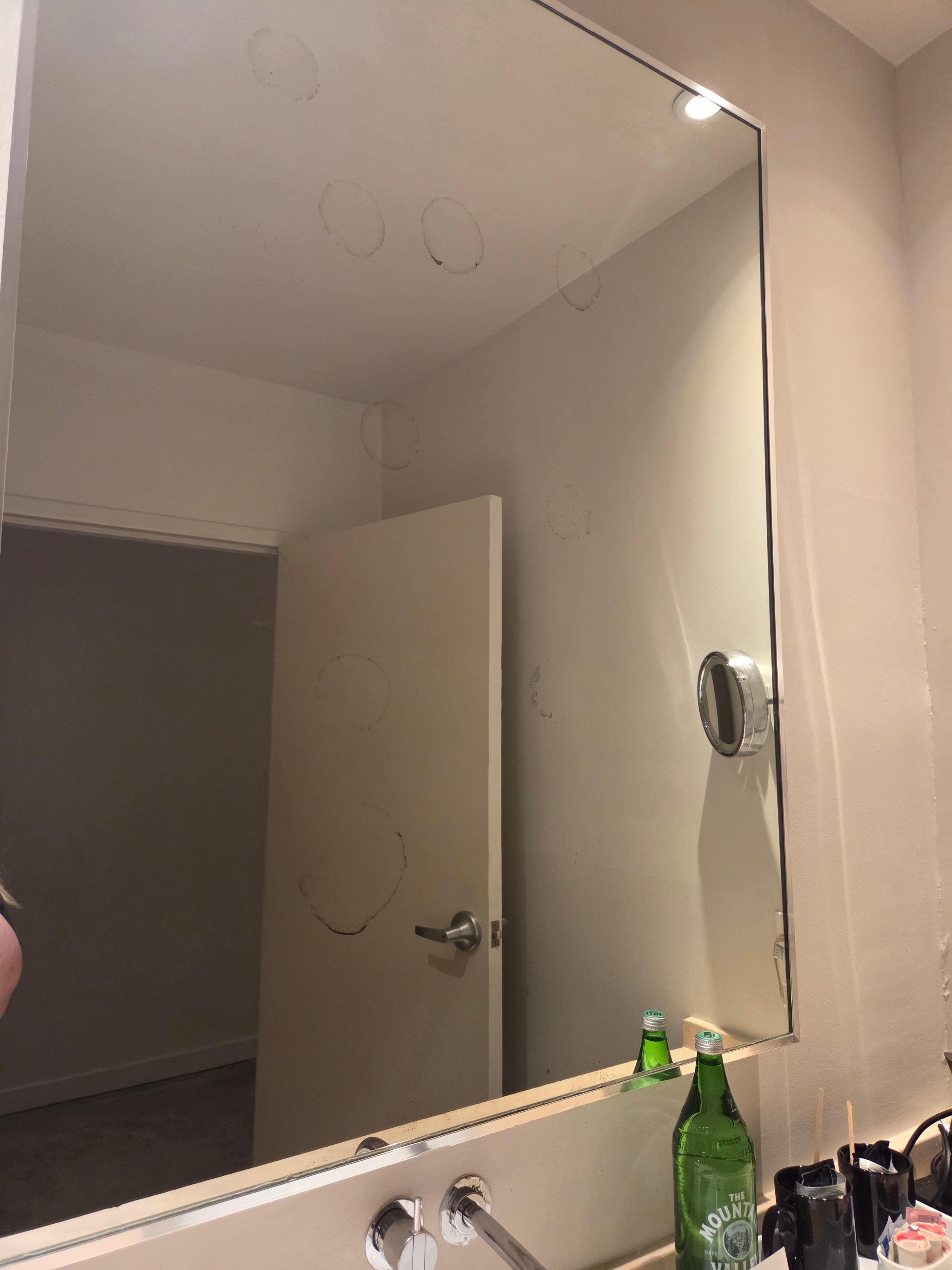 Gross stuff on the mirror