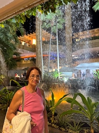 Waterfall by the beautiful and spacious lobby