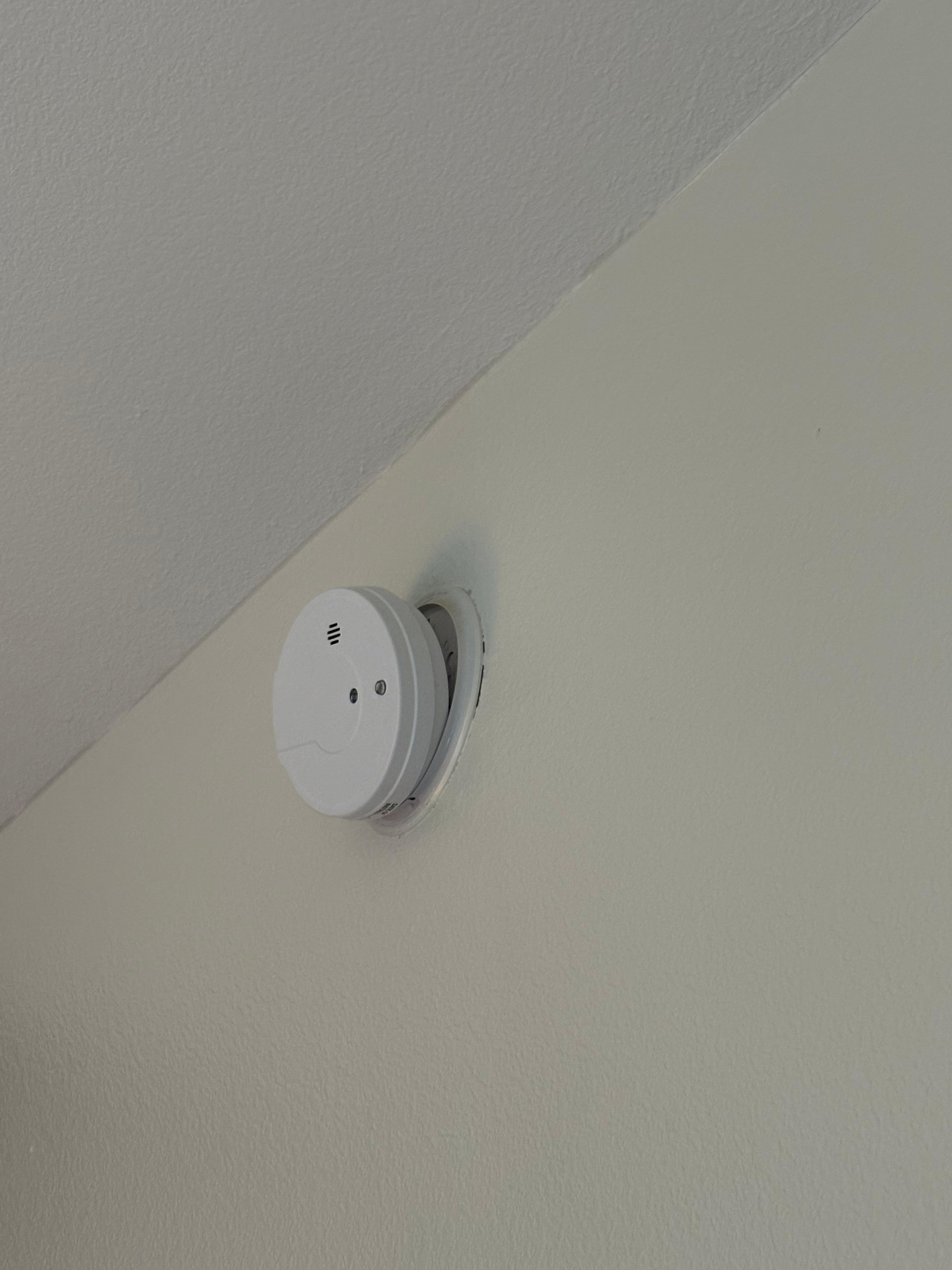 I’m pretty sure this isn’t working because the light never blinked.
