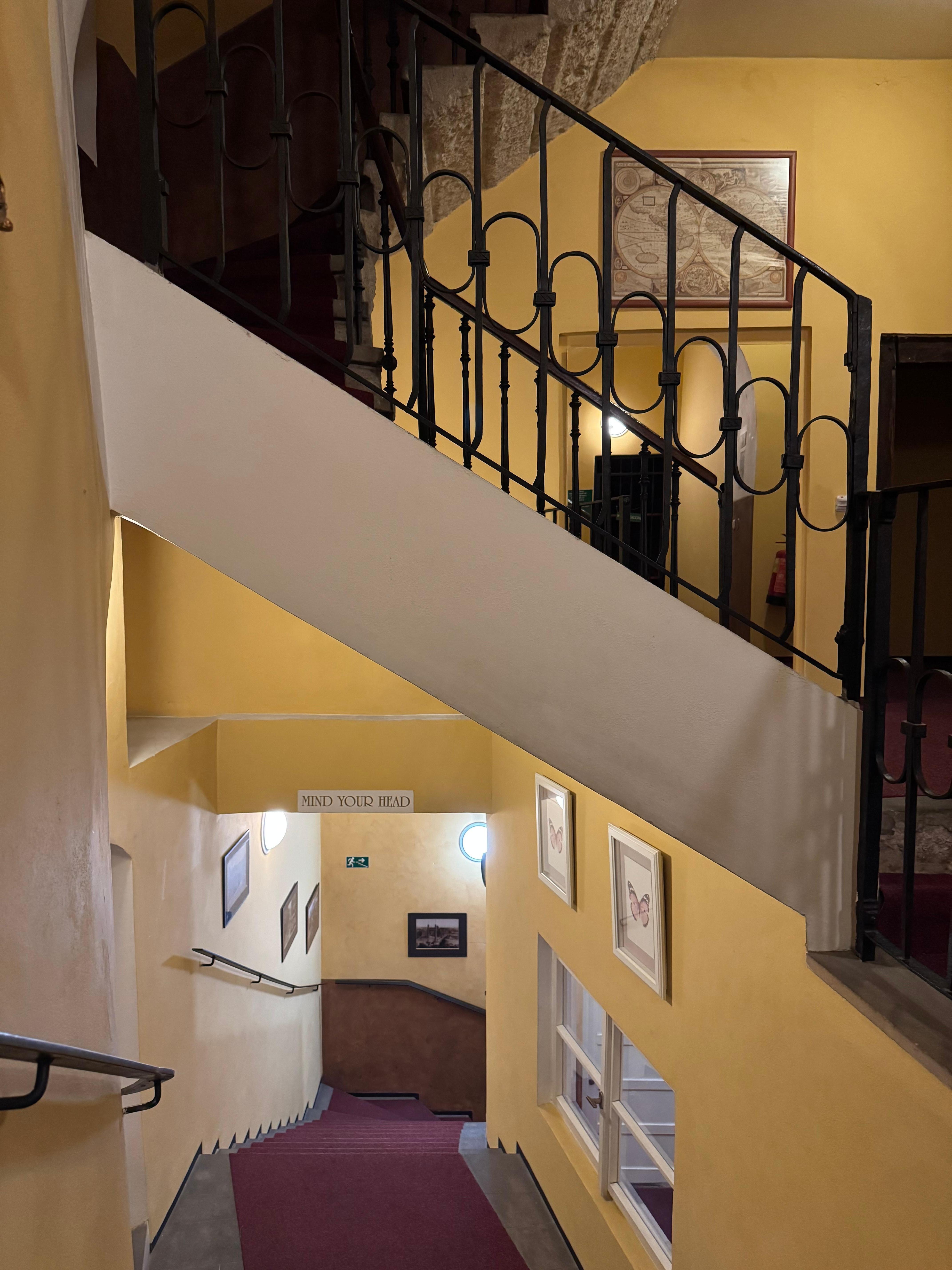 En af de mange finurlige kringelkroge på hotellet (a la Hogwards stairs)