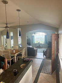 Kitchen/living room
