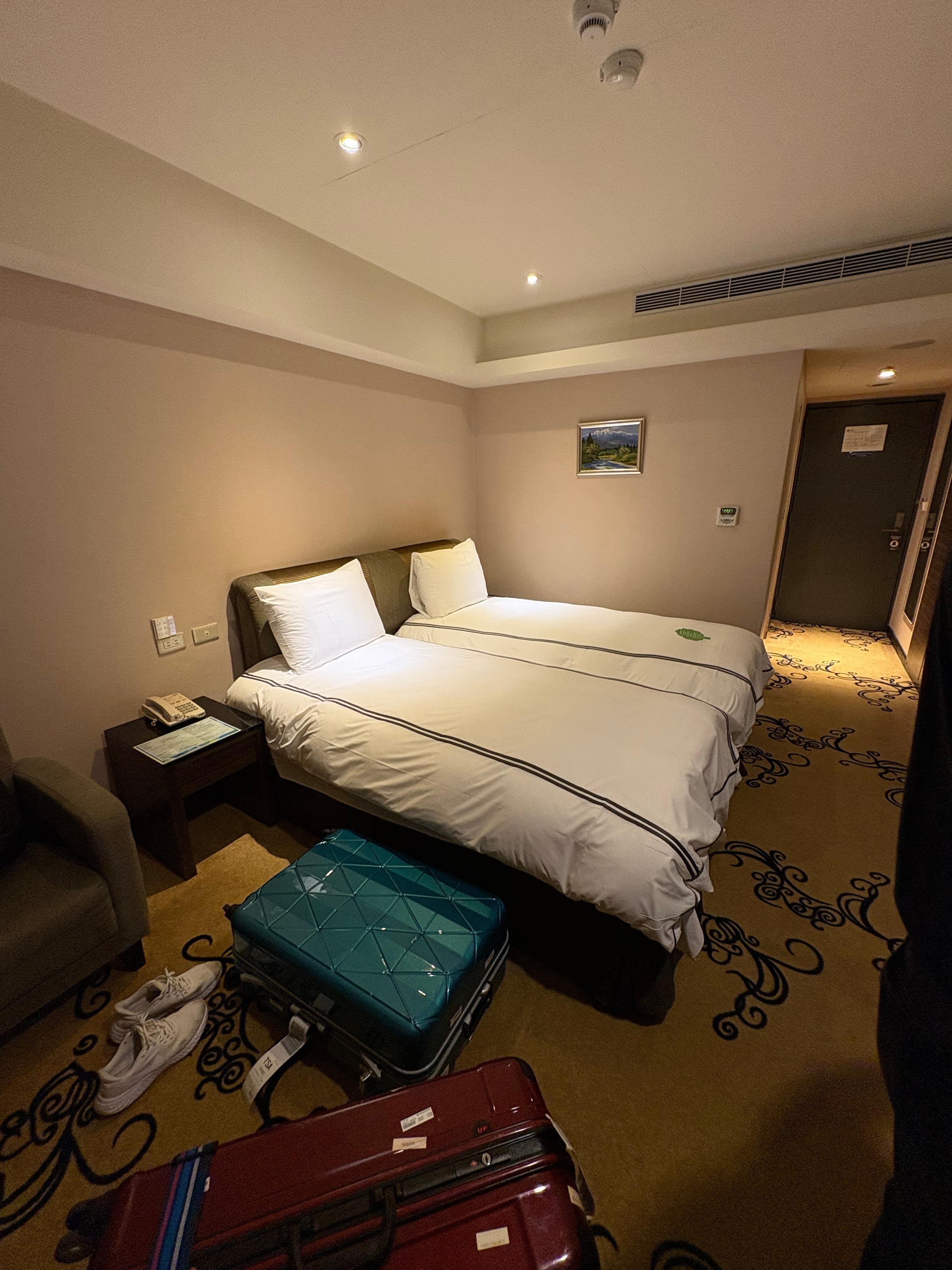 この明るさがマックスなので、窓があっても、天気はわからない。
清潔なのはよかった