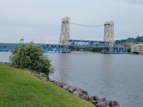 Houghton lift bridge