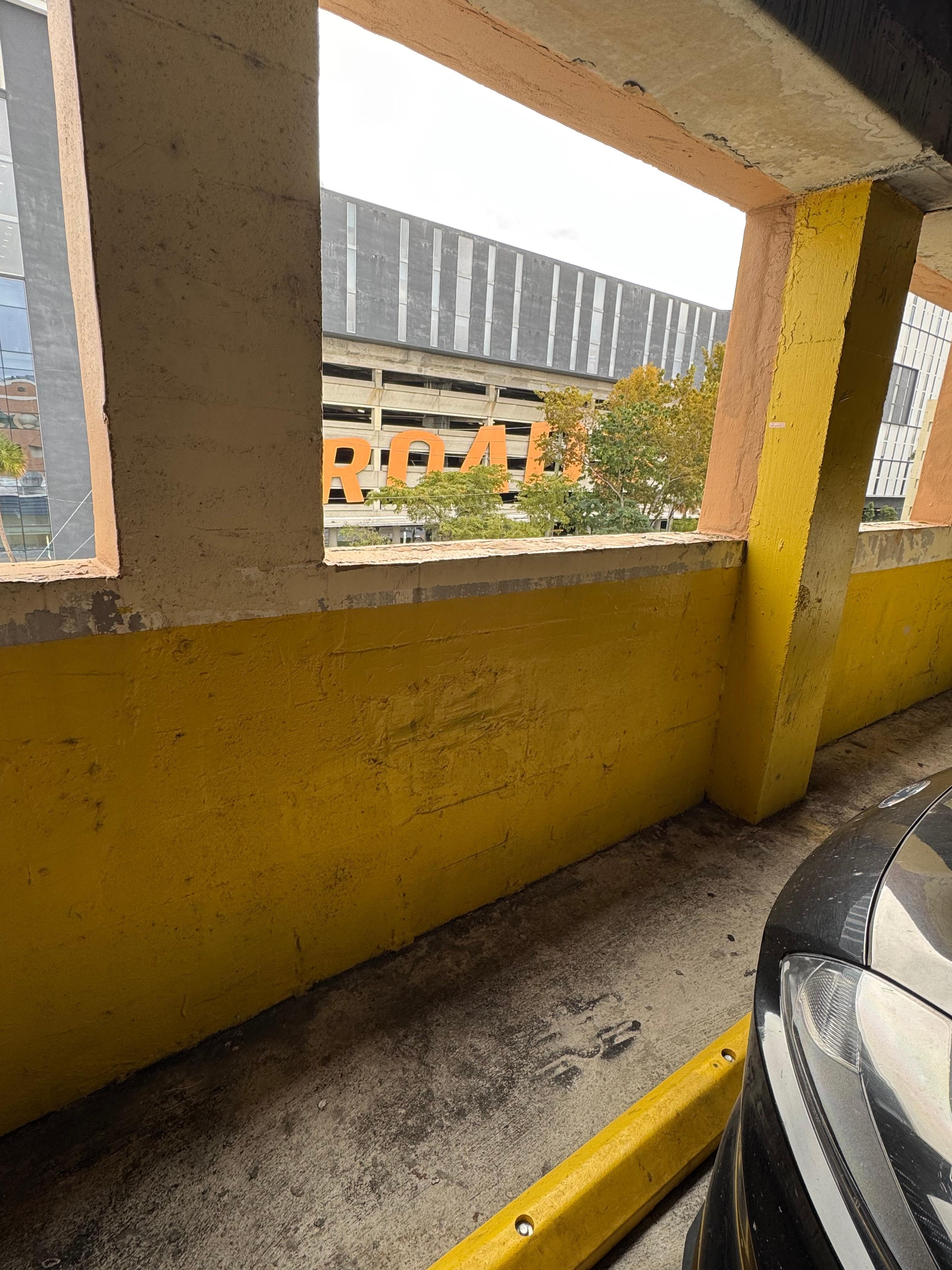 The parking area also had a strong urine smell.