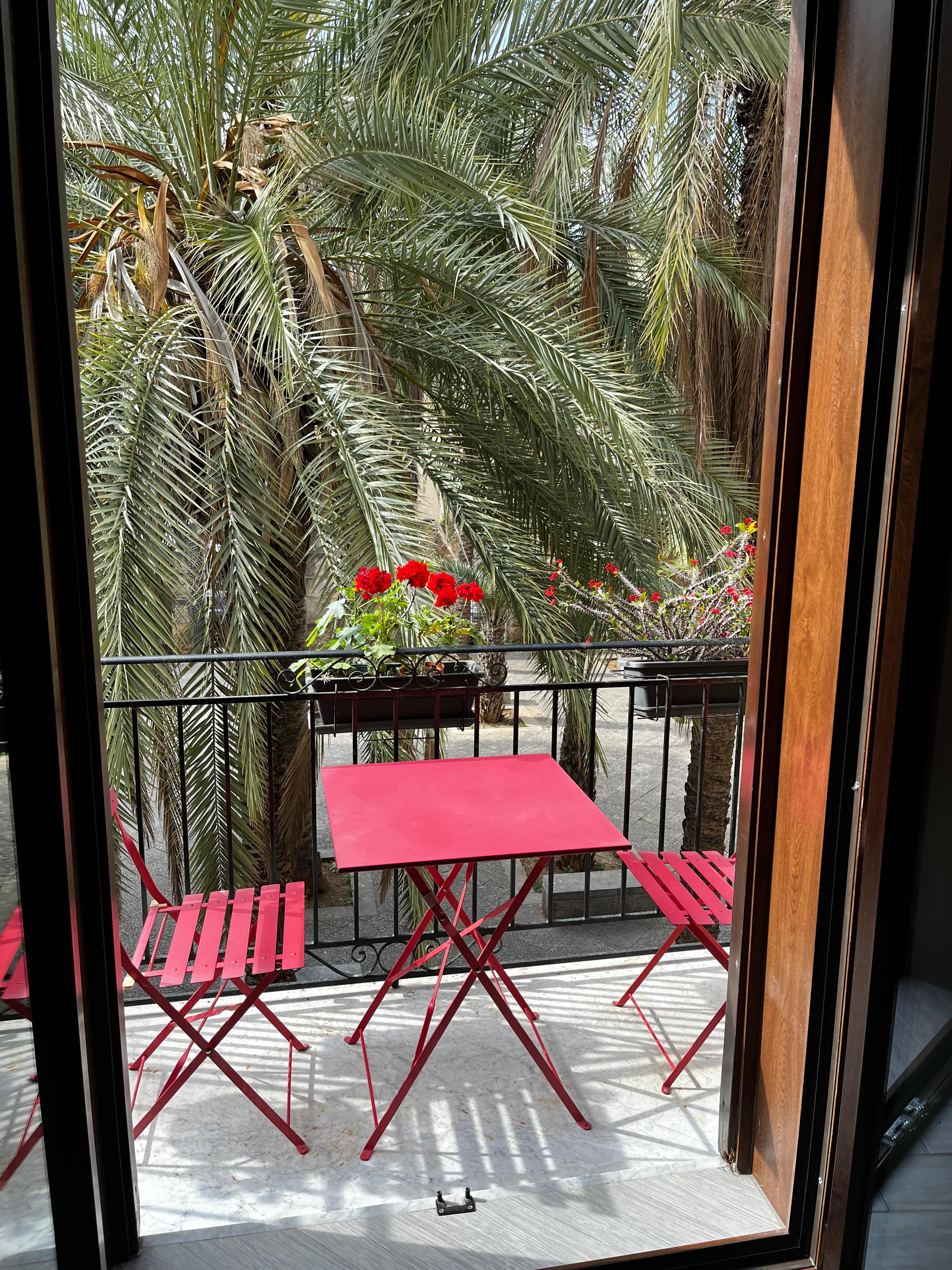 Chilled outdoor space 