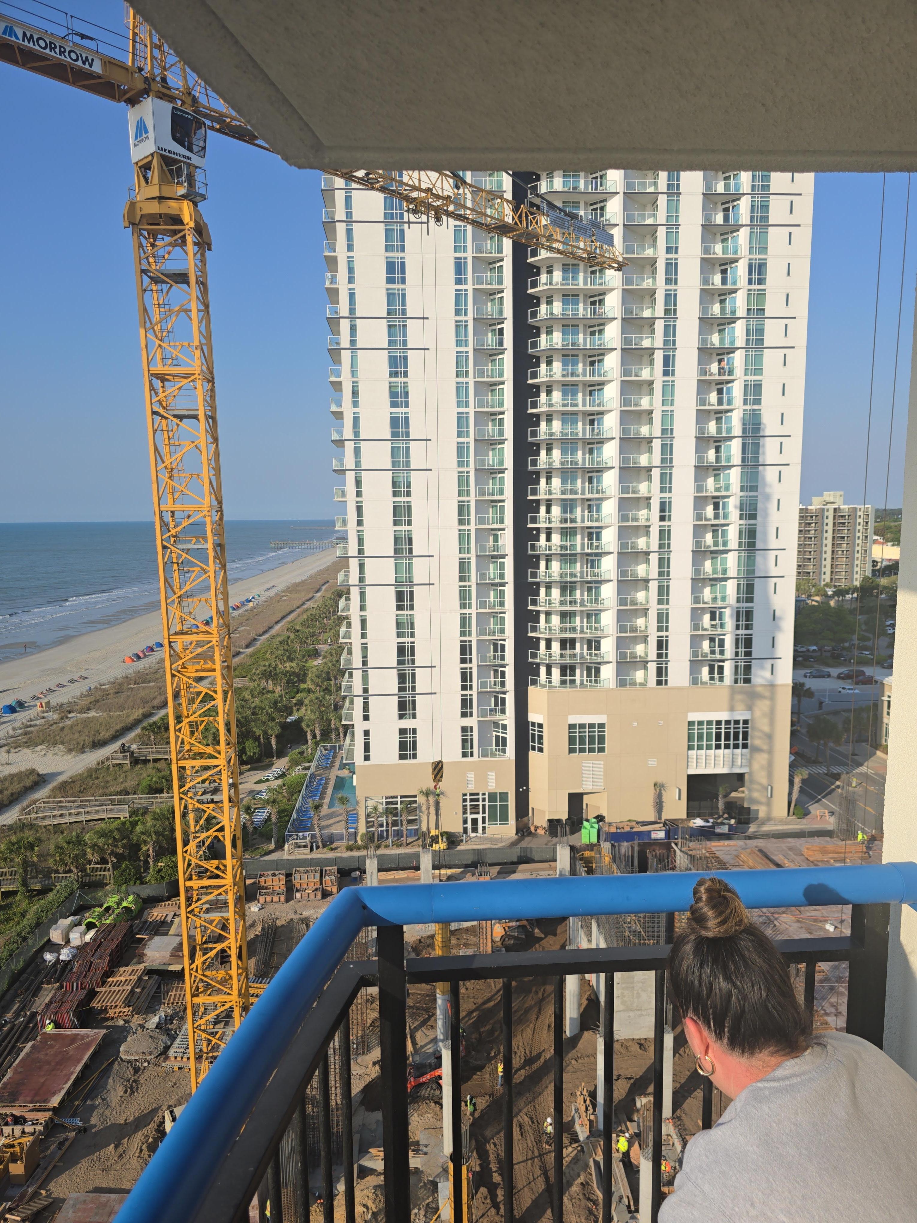 It was so cool. Not overwhelming with noise. 