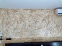 Horrible peinture derrière la tête de lit parentale