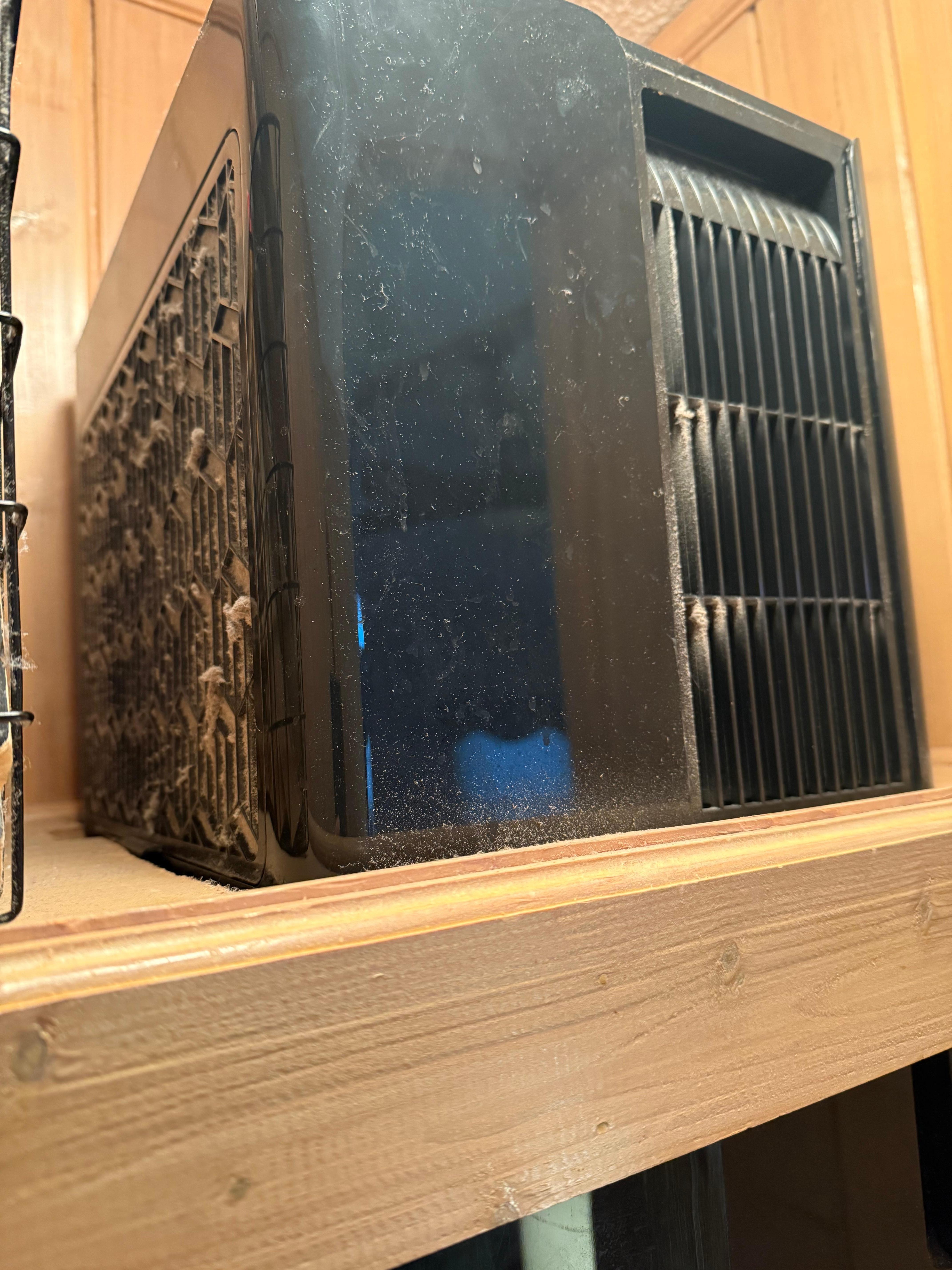 Air purifier/humidifier