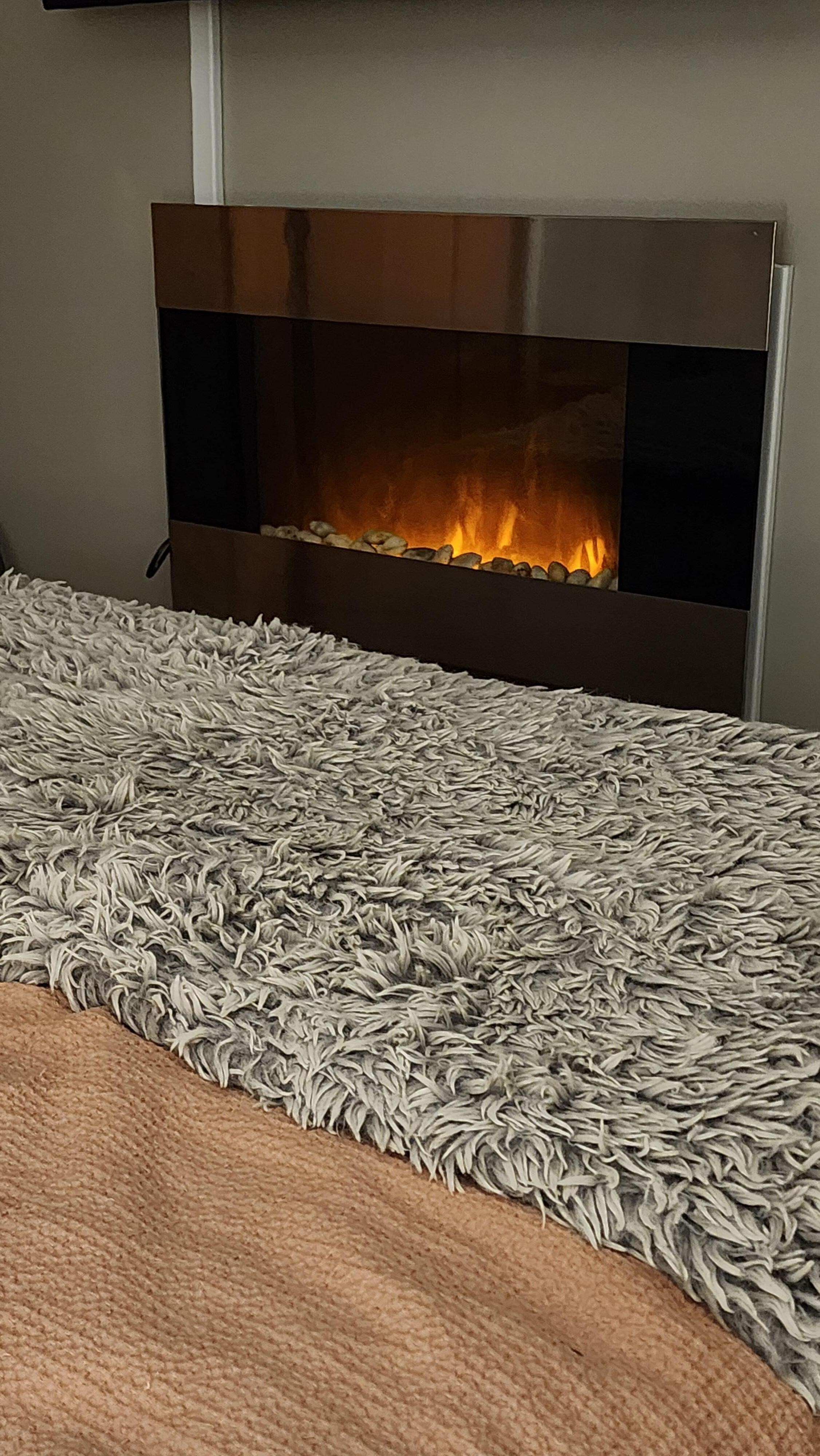Fireplace in Bedroom, Nice touch