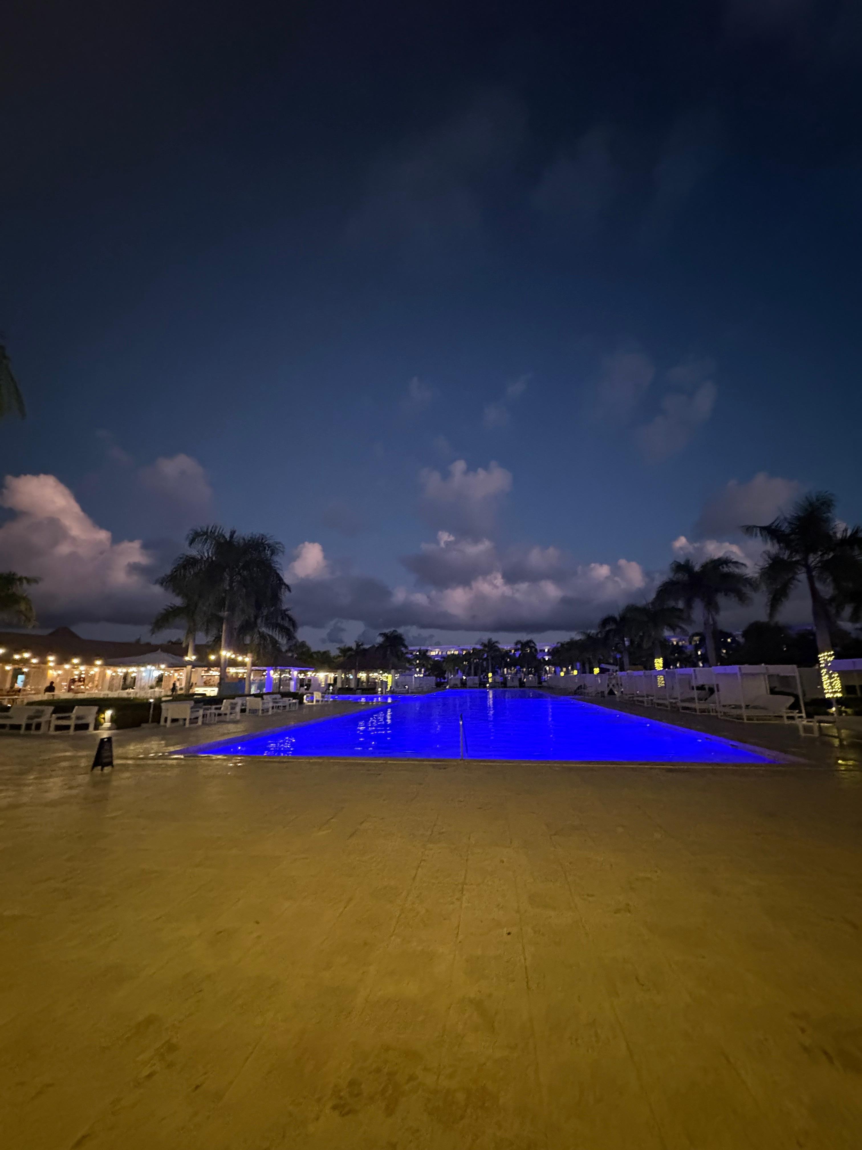 Night view of the main pool 
