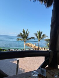 Vue du resto Nest pour le déjeuner…