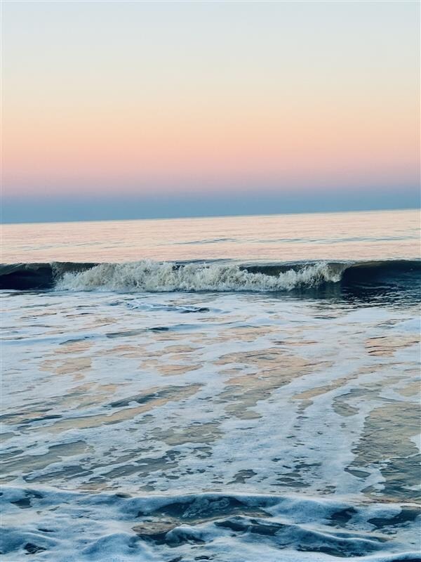 The beautiful sky over the ocean, around 6:45pm. 