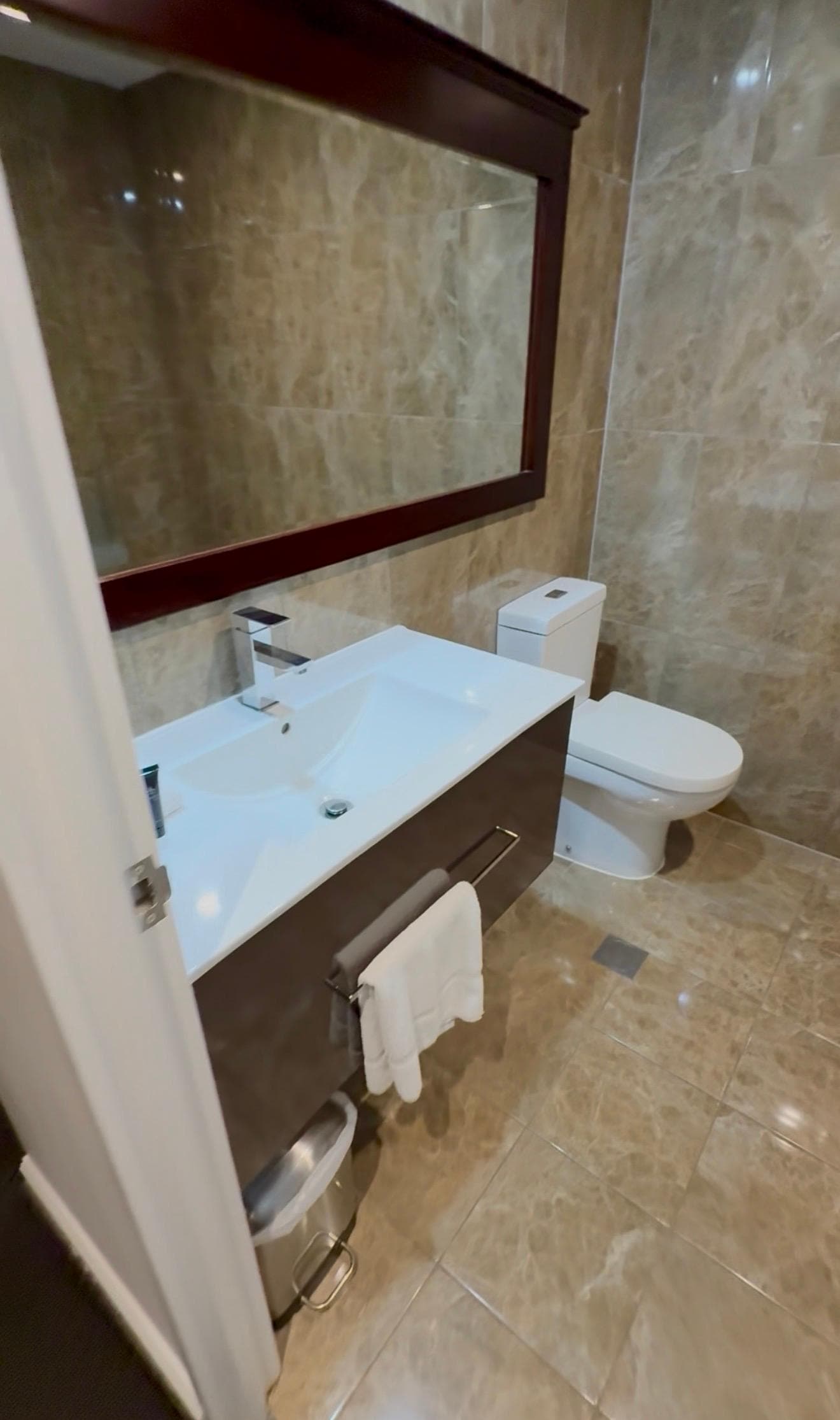 Lovely bathroom 