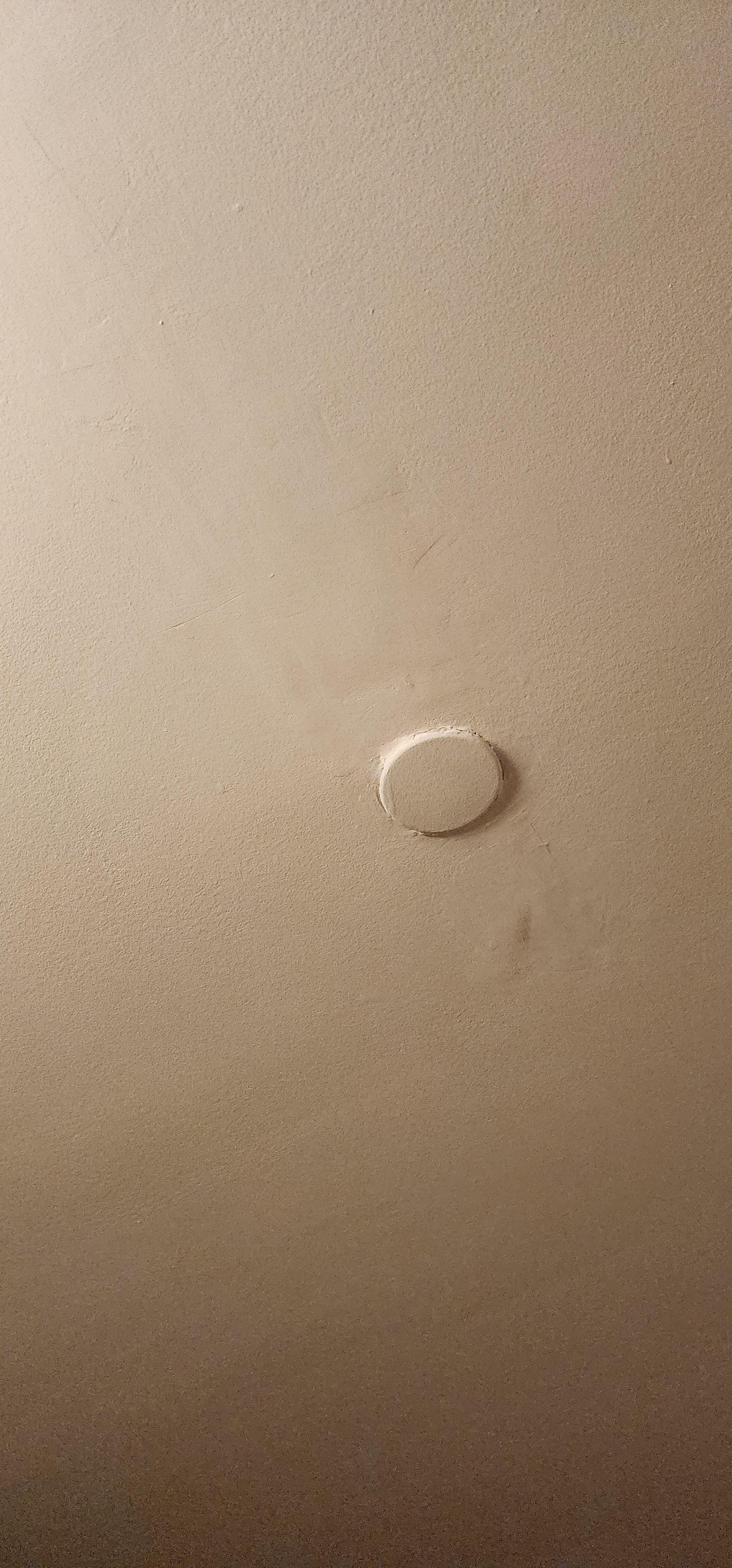 Another painted over ceiling sprinkler....almost looked like it was spackled. How do they pass fire inspections?