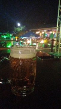 Deck a noite. Restaurante com música ao vivo