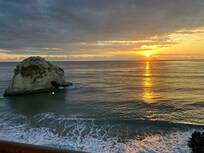 部屋からの日の出