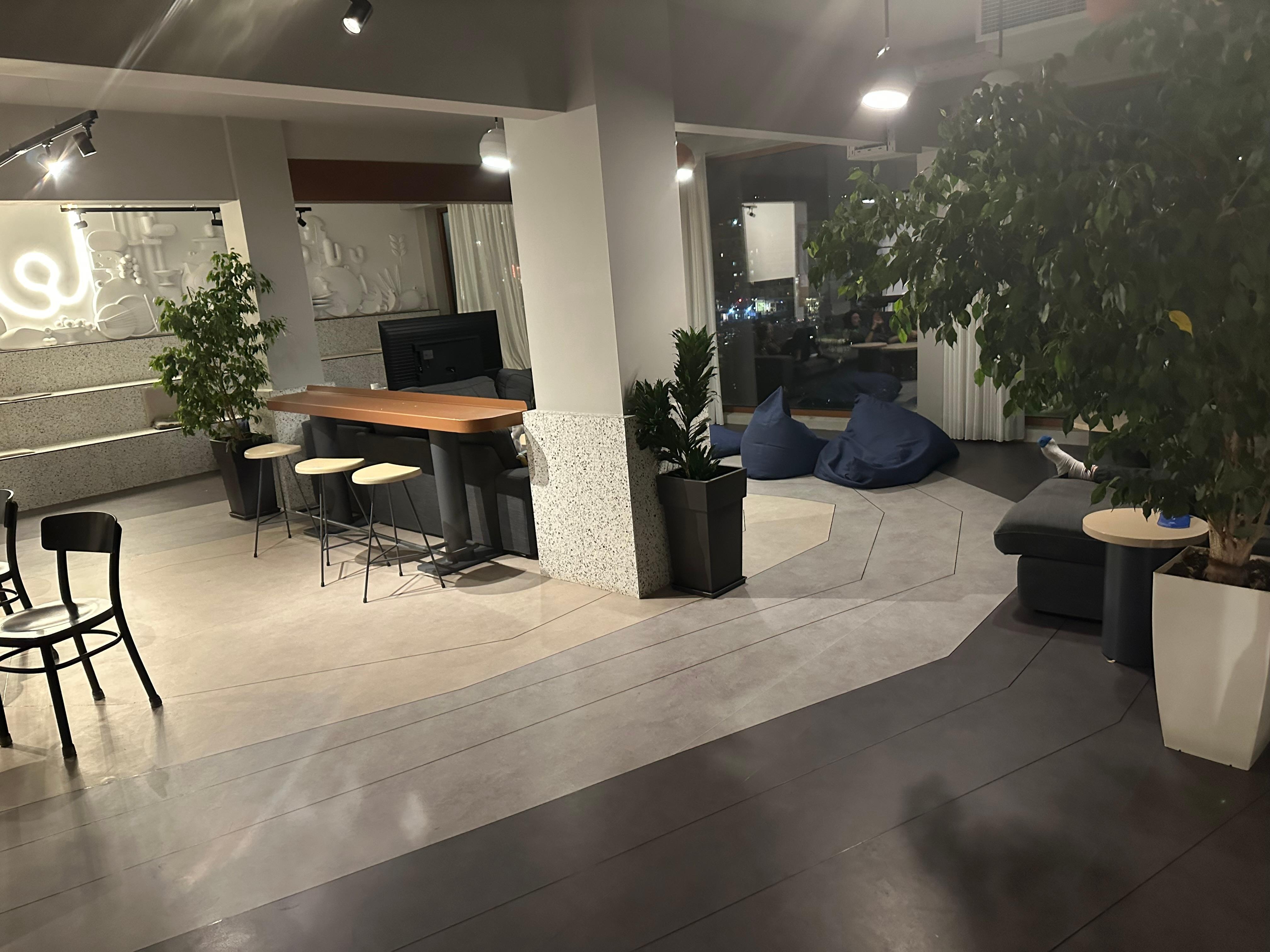 Common room & work space