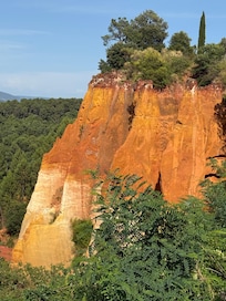 Shades of ochres