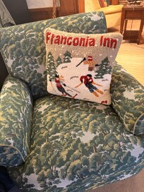 Truly a cozy time and I really like this pillow haha