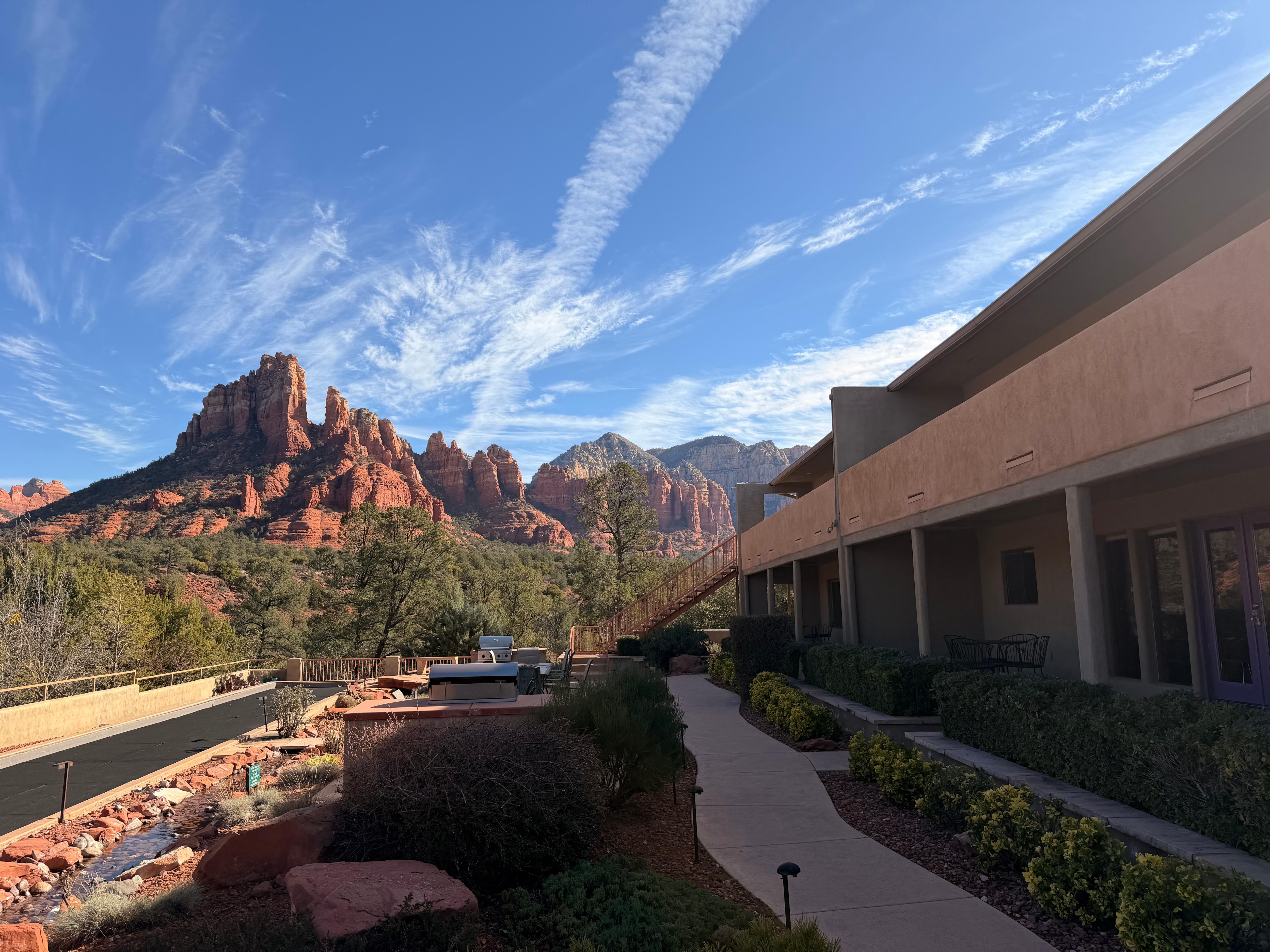 Front courtyard - right side
