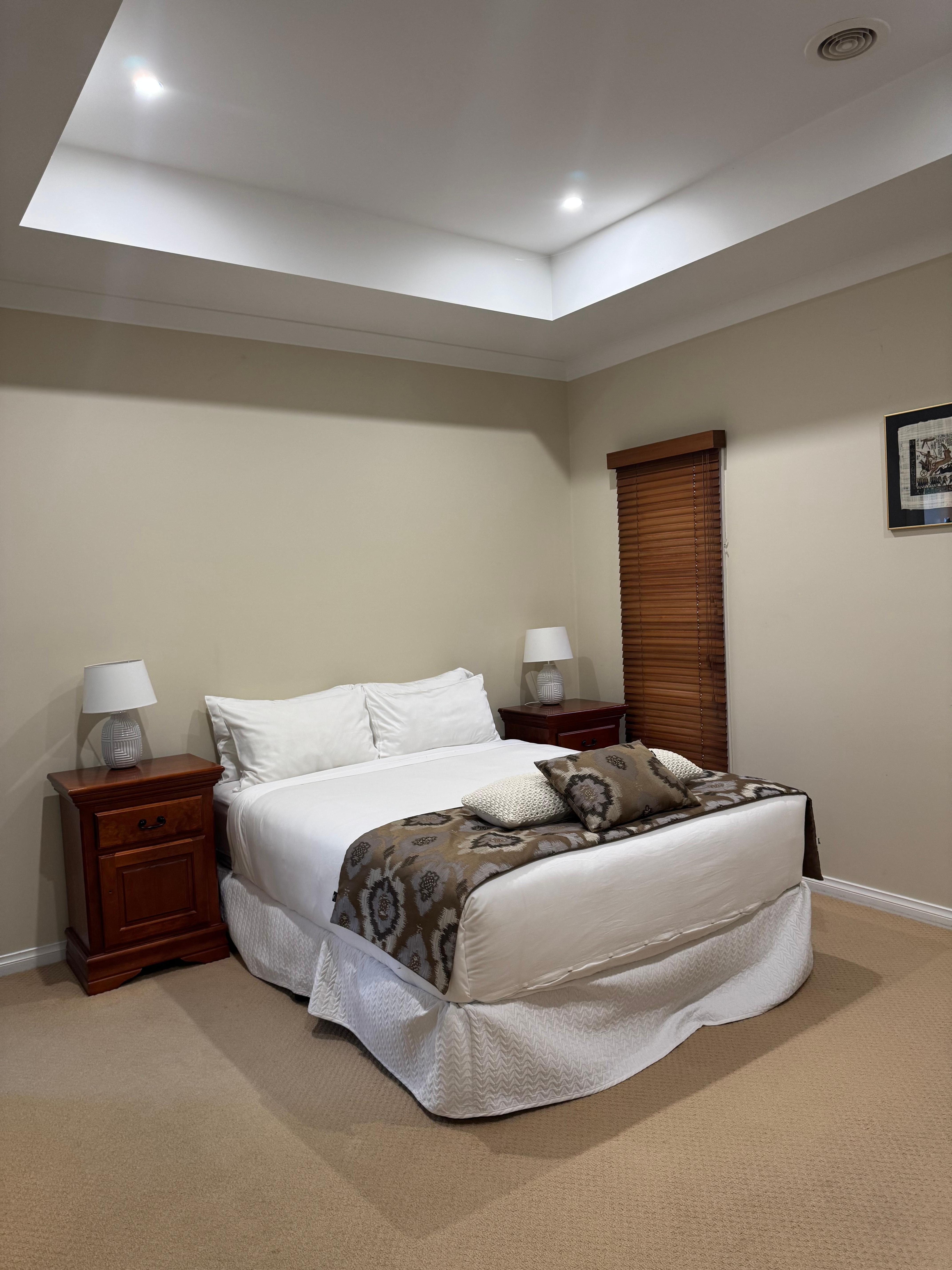 Master bedroom 