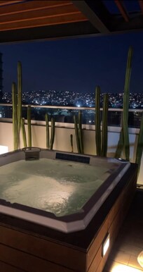 Hot tub nighttime