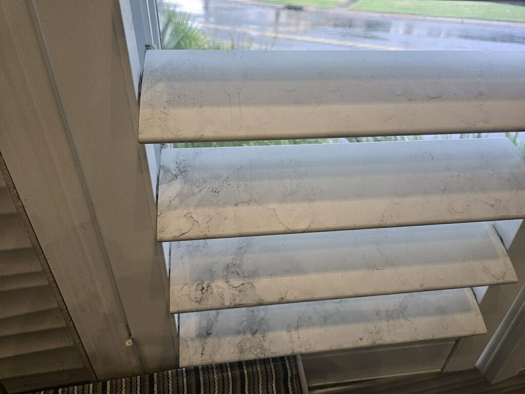 Water spots on dirty blinds 