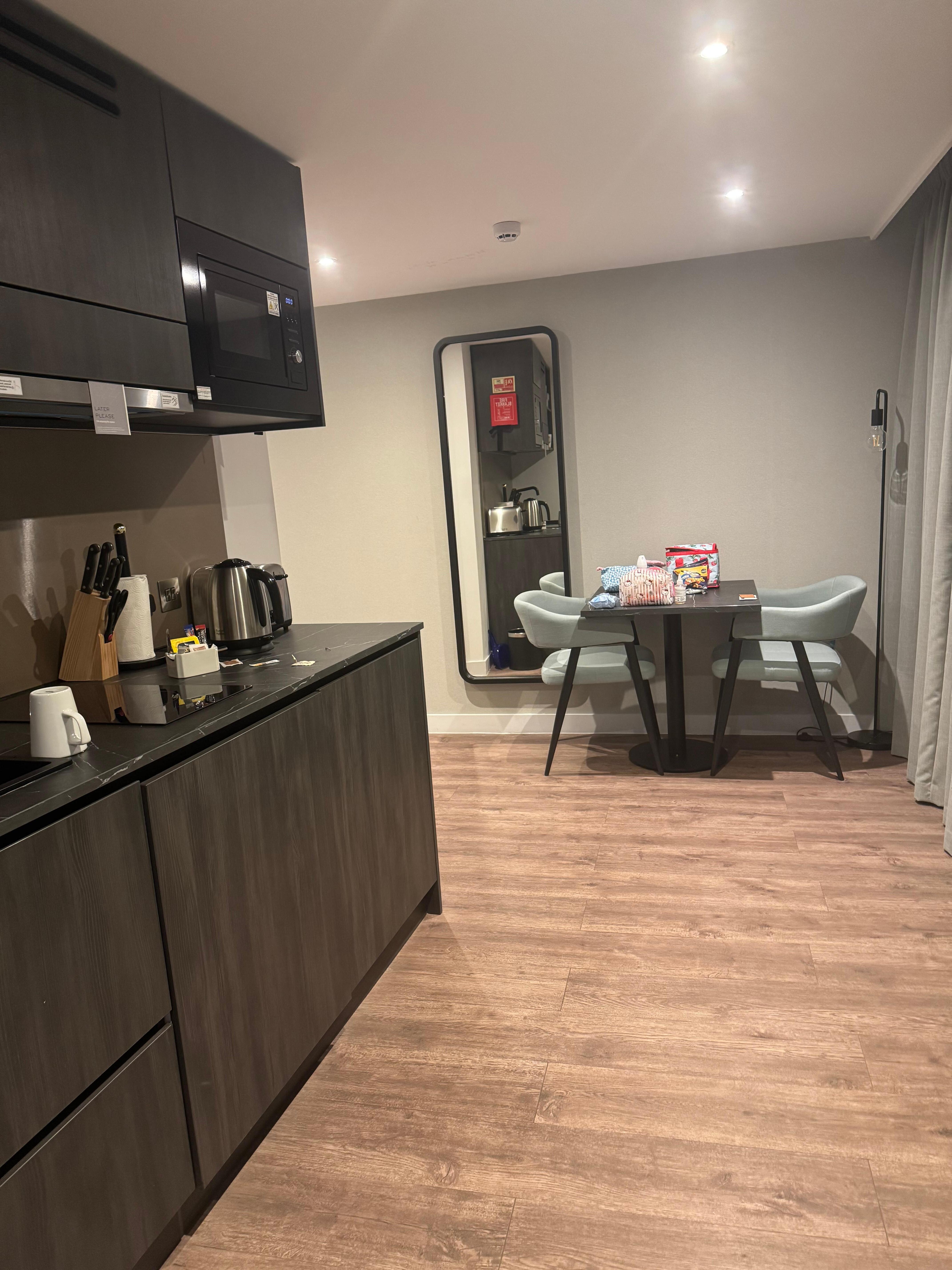 Mini kitchen