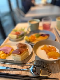 色彩繽紛的西式料理