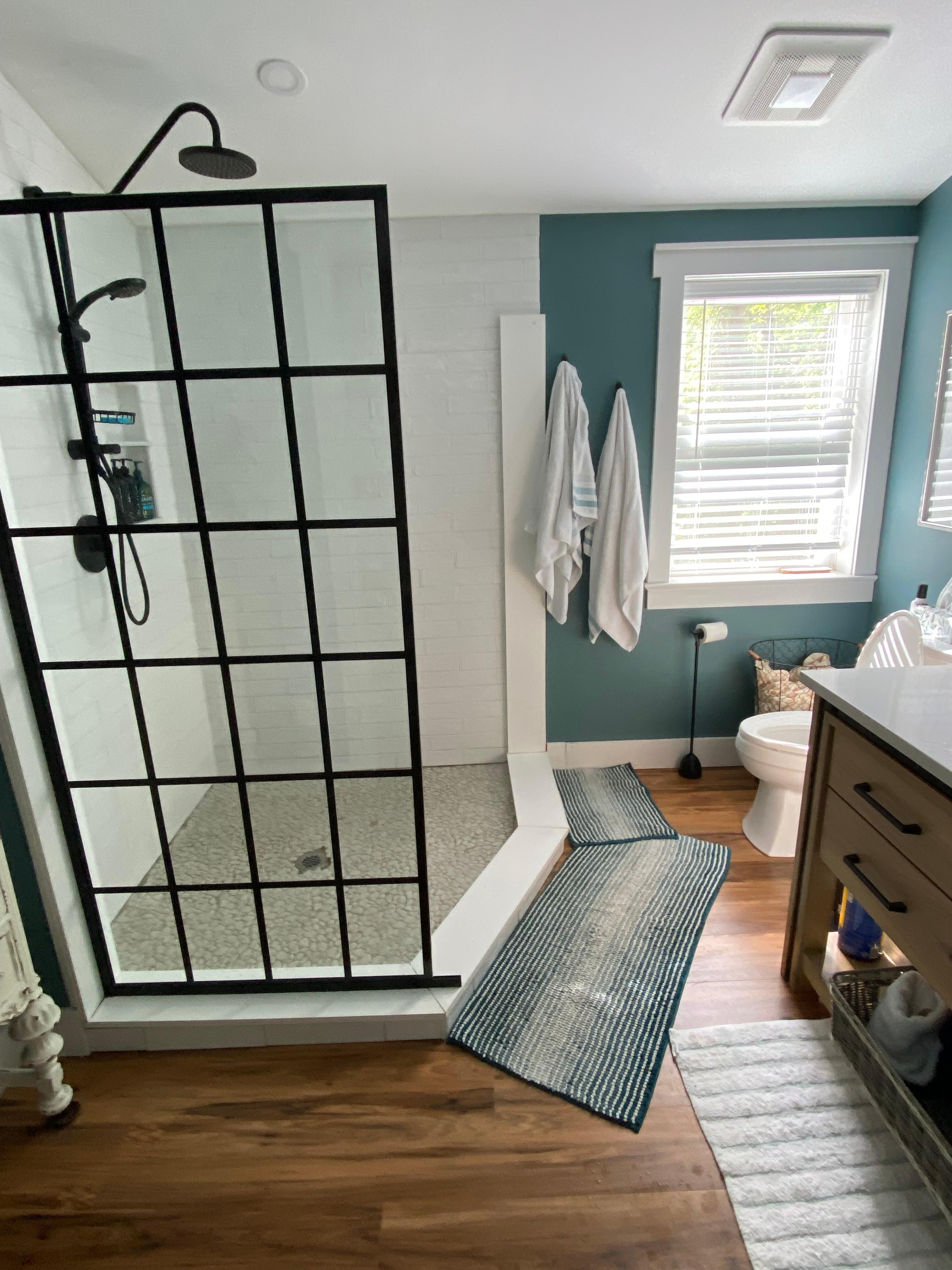 Amazing and  very large shower fully stocked with conditioner, shampoo and bodybwash