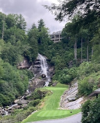 Highland Falls golf course