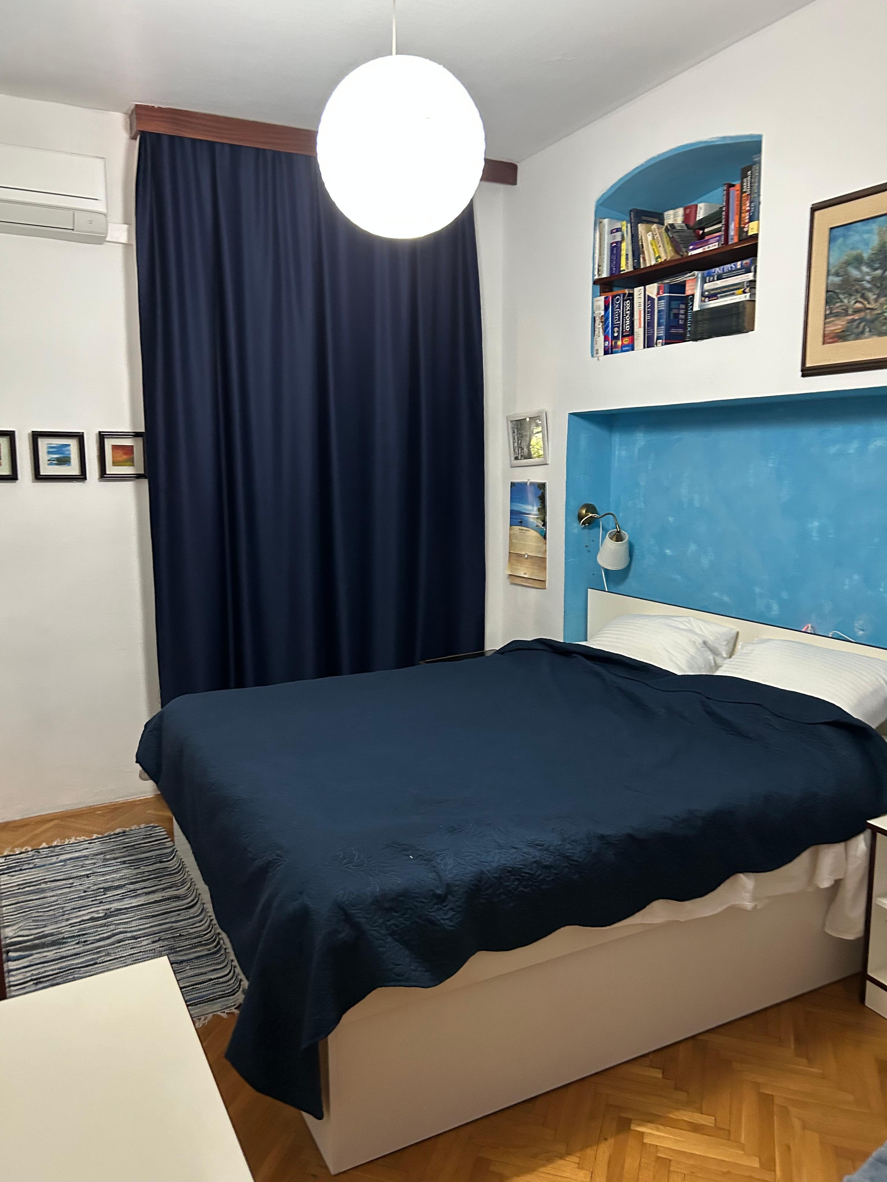 Main bedroom 