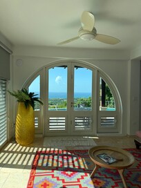 First floor living area. The pineapple is a lamp! It’s awesome!