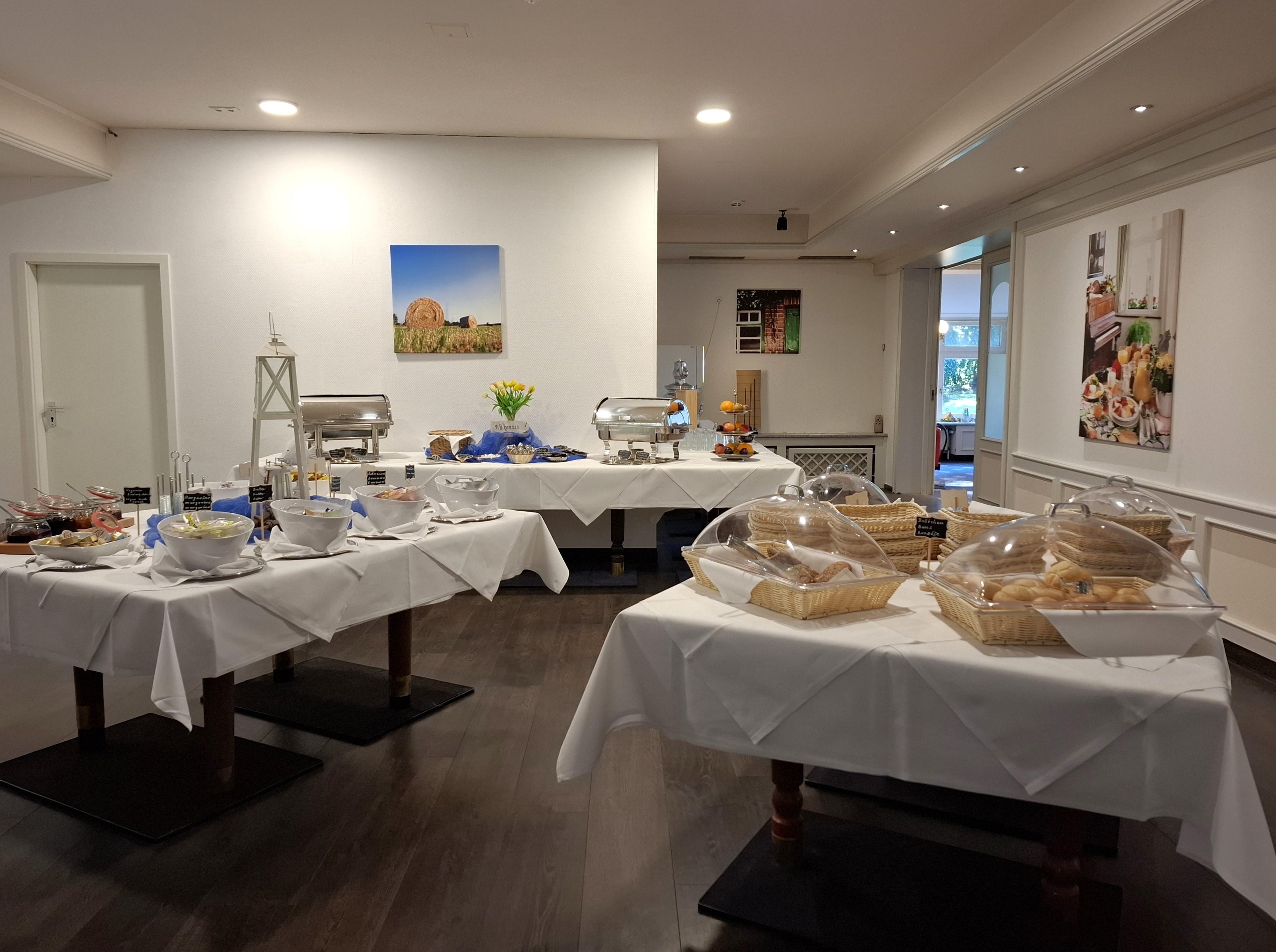 Hotel Haus Duden, breakfast